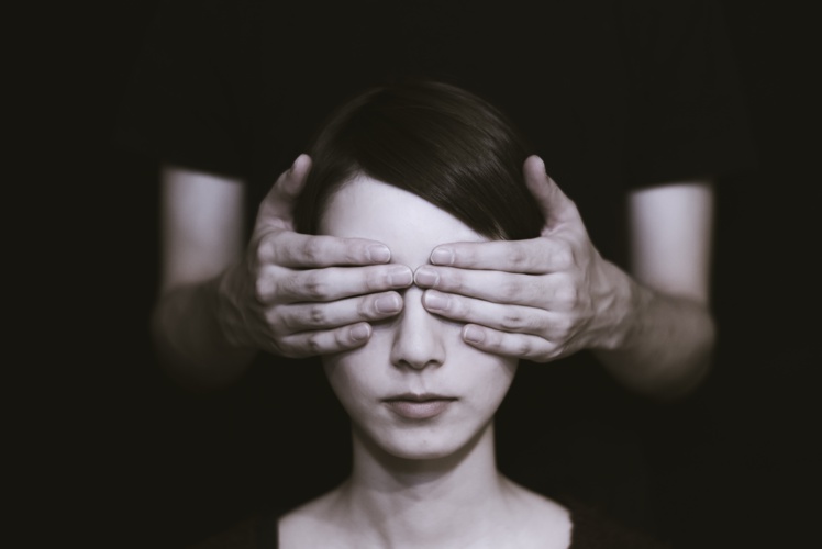 Photo by Ryoji Iwata on Unsplash
