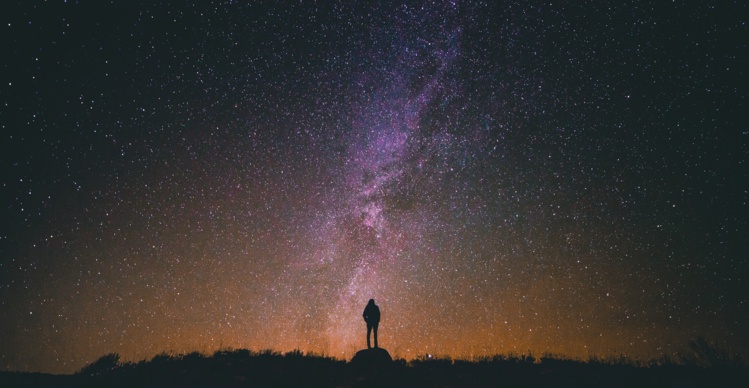 Reflexiones de un viajero desde las estrellas